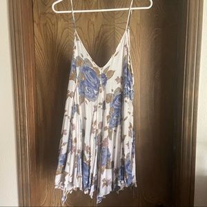 Floral FREE PEOPLE dress or top  - Size L - flowy - comfortable